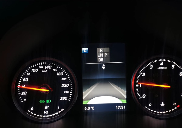 Mercedes-Benz GLC cena 164900 przebieg: 73000, rok produkcji 2018 z Słupsk małe 781